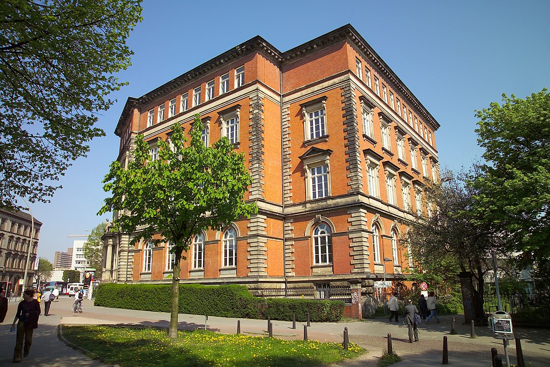 Staatsbibliothek in Hamburgs Bezirk Eimsbüttel